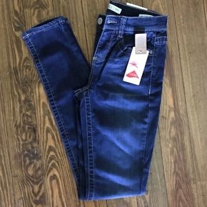 NWT MUDD SKINNY JEANS